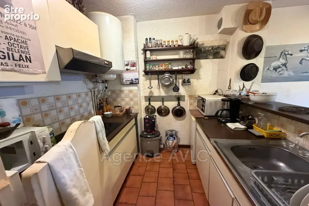 Appartement 41 m² à Saintes-Maries-De-La-Mer  - photo 4