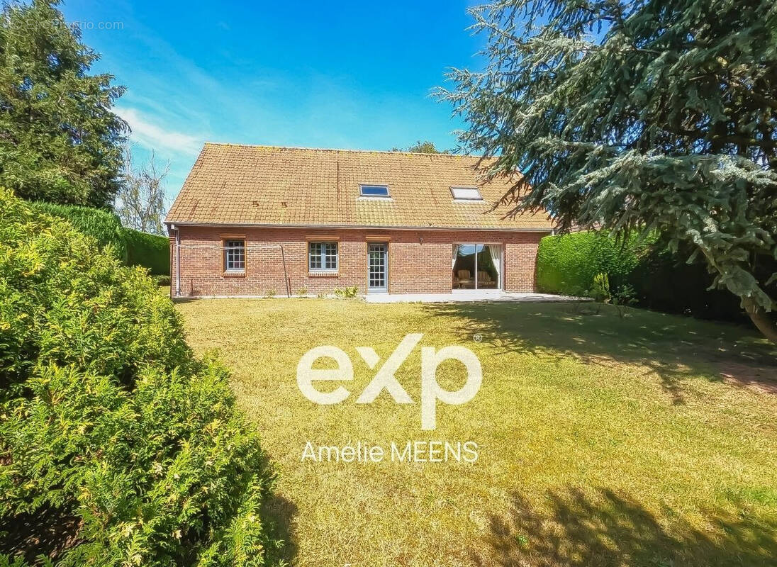 Maison à ESQUELBECQ