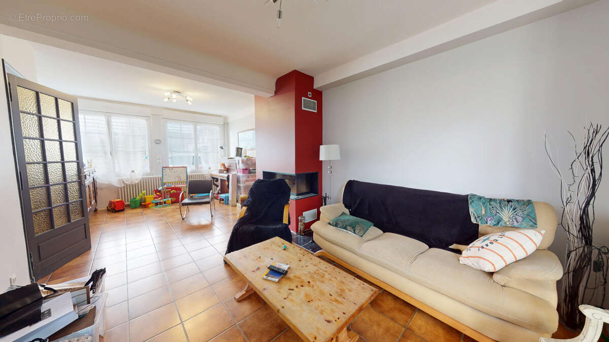 Maison à PLOUNEVEZ-LOCHRIST