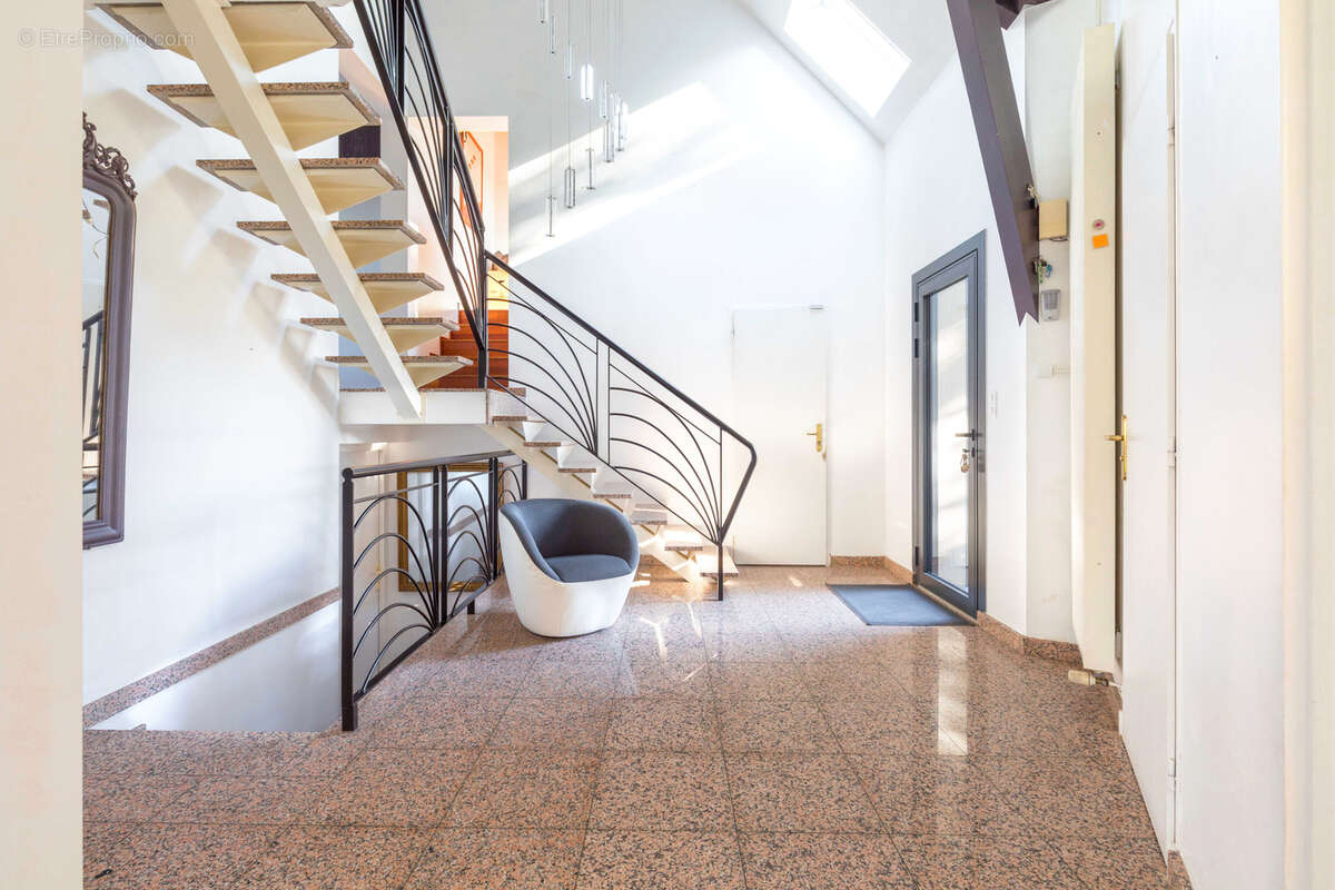 Maison à HAUTEVILLE-LES-DIJON