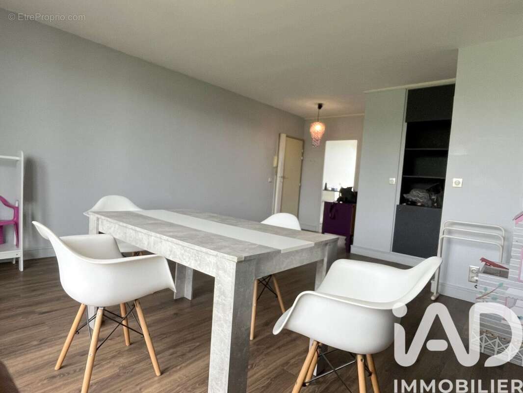 Photo 3 - Appartement à SAINT-MICHEL-SUR-ORGE