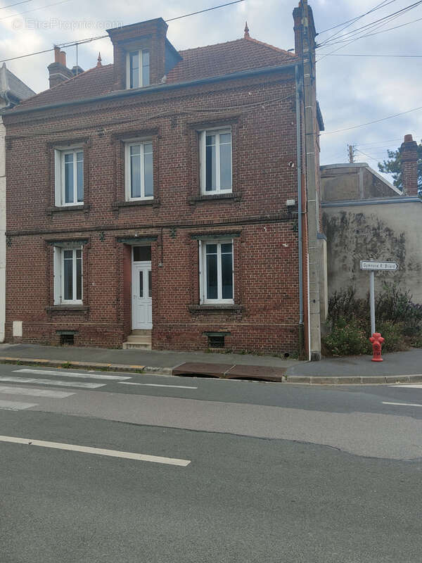 Maison à BEAUVAIS