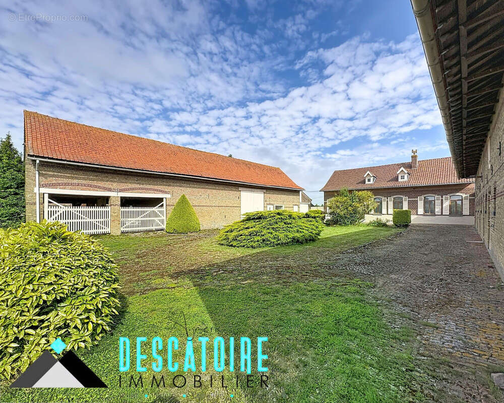 Maison à BAILLEUL