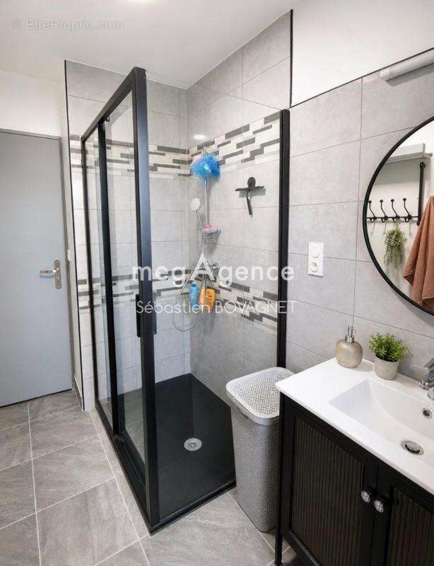 À VENDRE – Maison familiale avec vue dégagée à Lalacelle - photo 6
