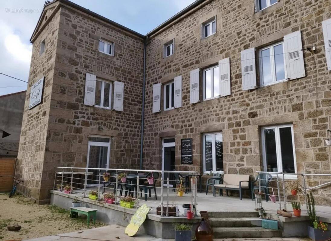 Maison à MONTFAUCON-EN-VELAY