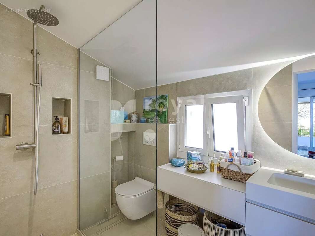 Maison à MOUGINS
