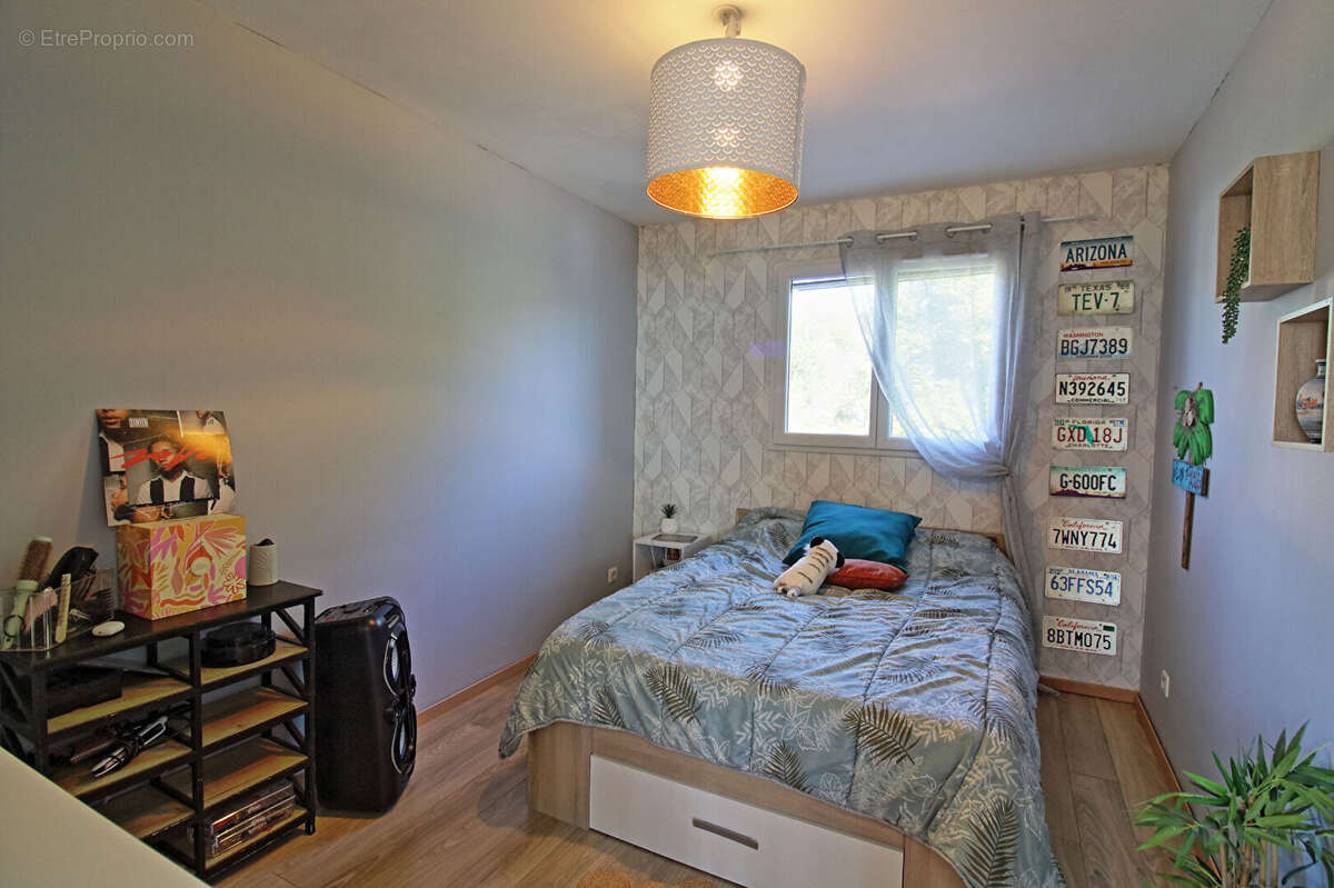 Maison à BELLEGARDE-POUSSIEU