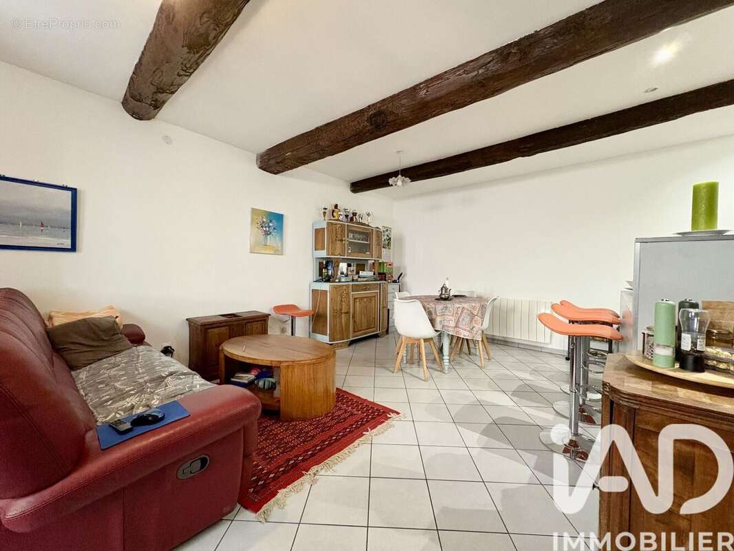 Photo 2 - Maison à ROQUEFORT-DES-CORBIERES