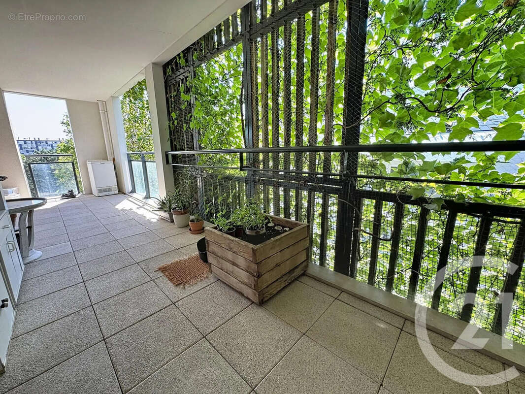 Appartement à LYON-7E