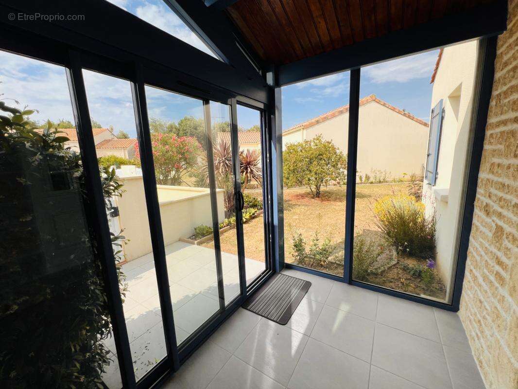 Maison à LONGEVILLE-SUR-MER