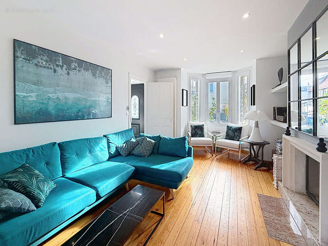 Maison à SOTTEVILLE-LES-ROUEN