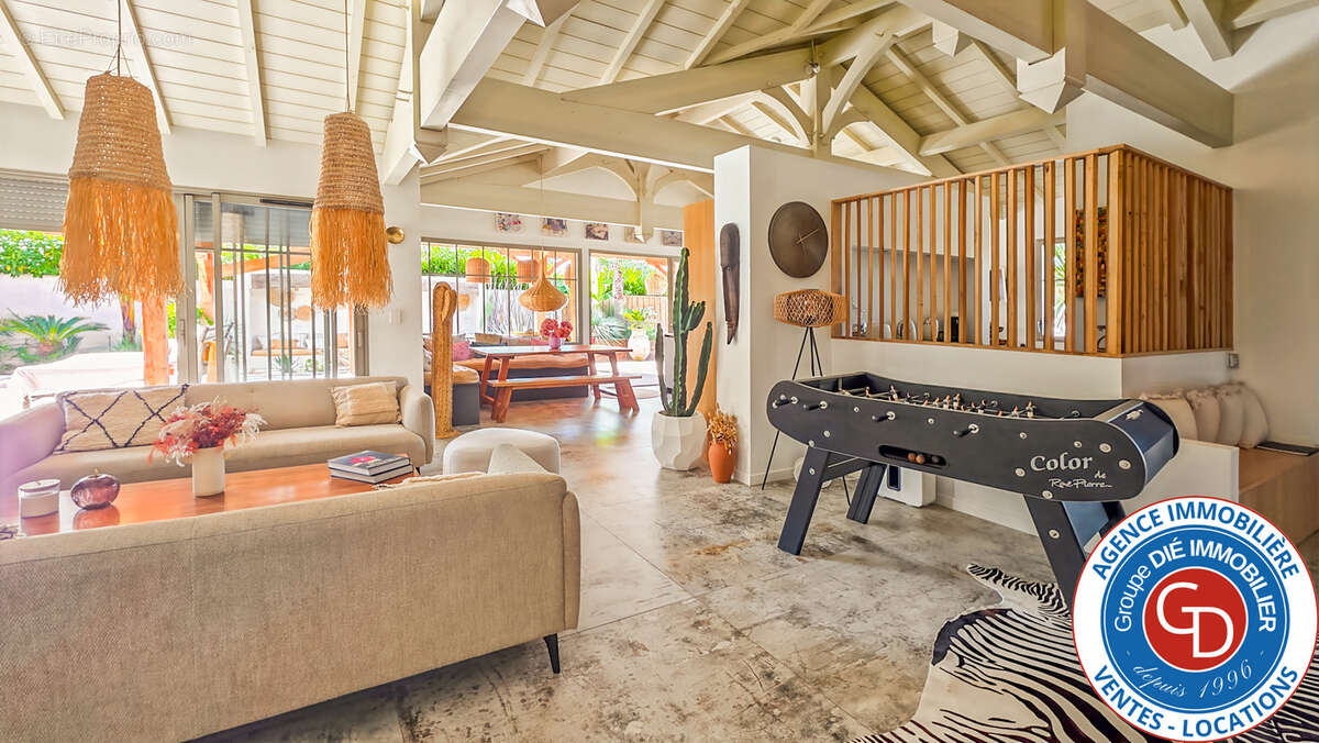 Villa d'exception avec 4 chambres et piscine - photo 12