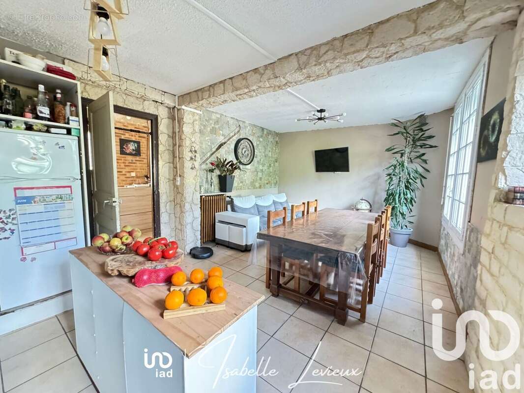 Photo 6 - Maison à JUZIERS