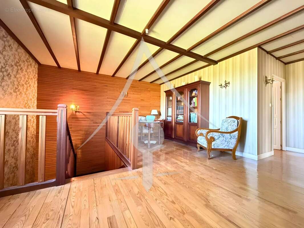 Maison à LAVERNOSE-LACASSE