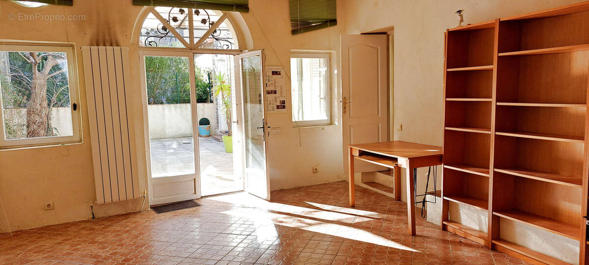 Maison à MARSEILLE-6E