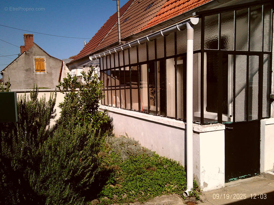 Maison à NERONDES