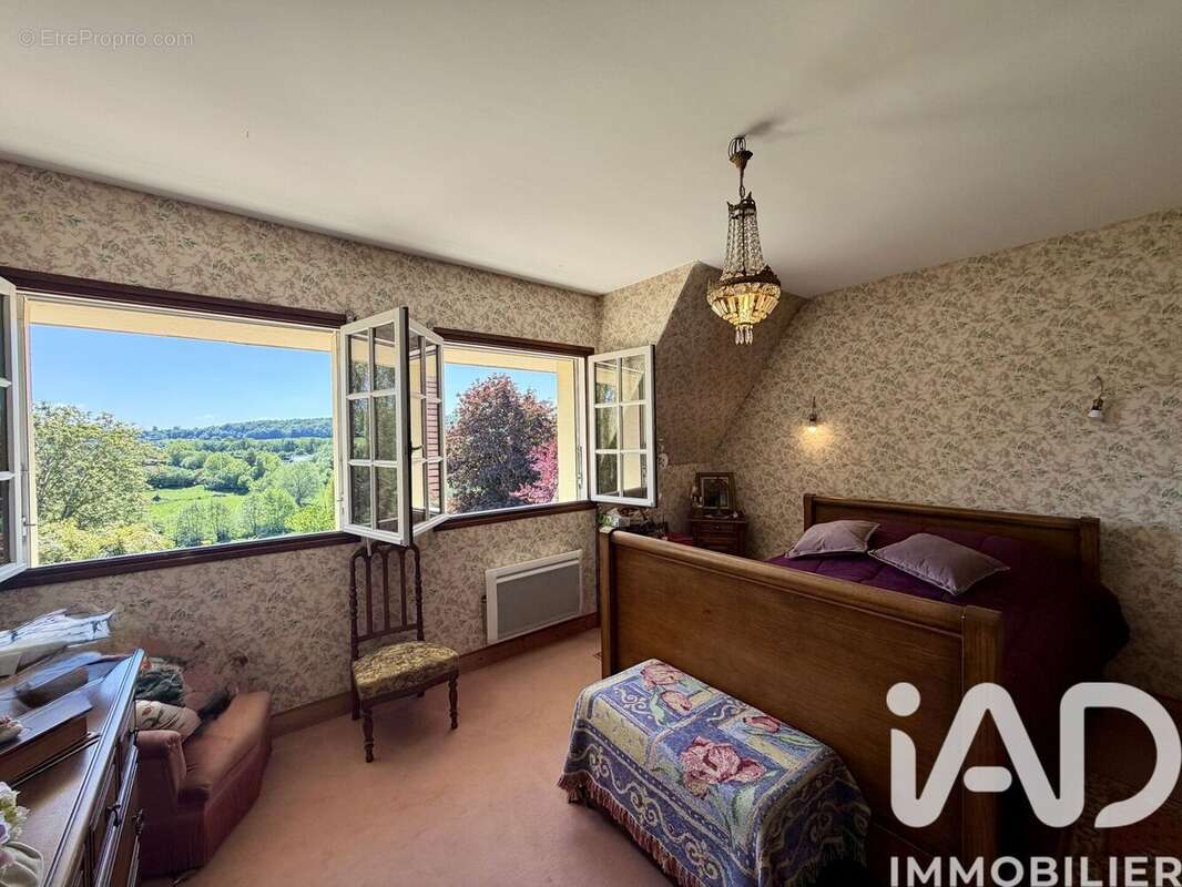 Maison 207 m² à Tordouet  - photo 9