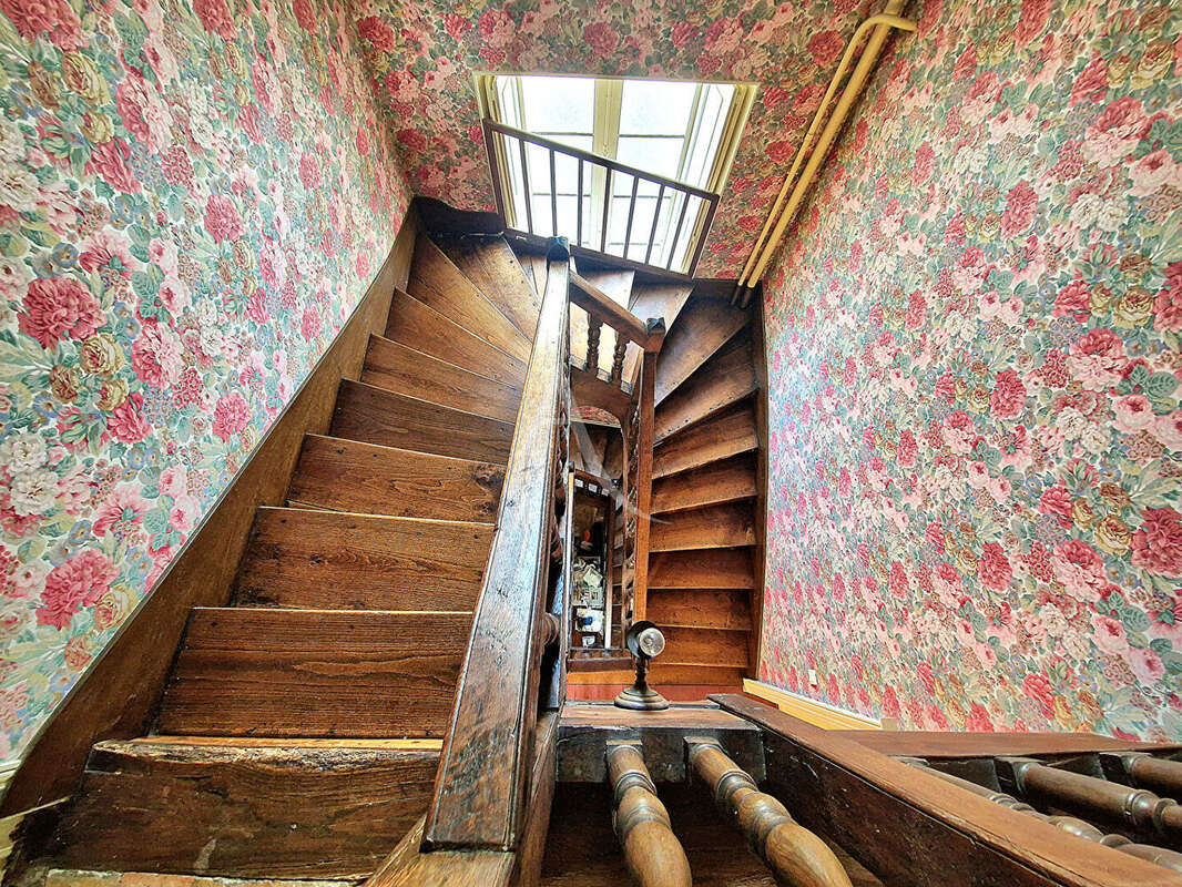 Maison à CHATEAUNEUF-SUR-SARTHE