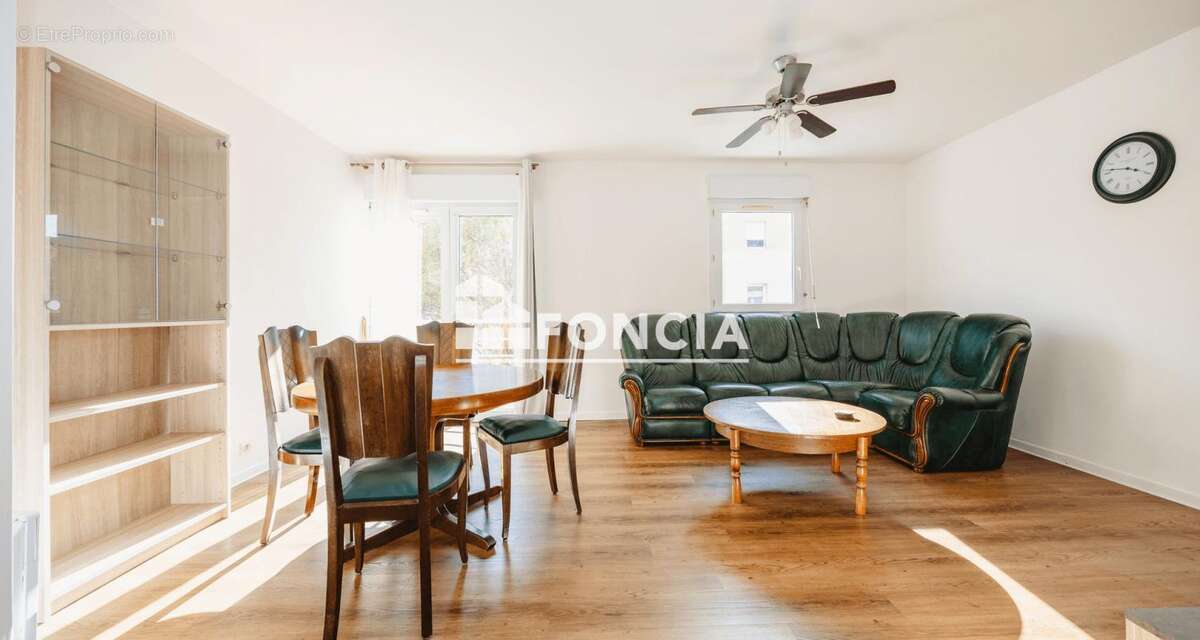 Appartement à CHARTRES-DE-BRETAGNE