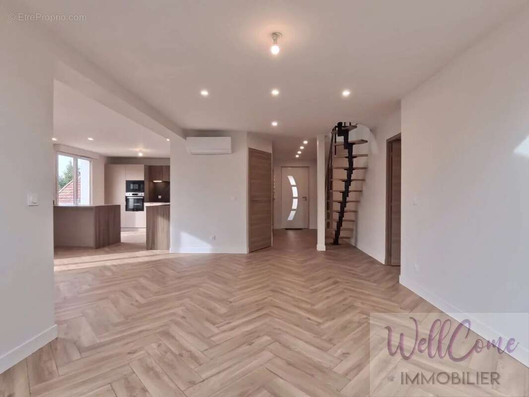 Appartement à AIX-LES-BAINS