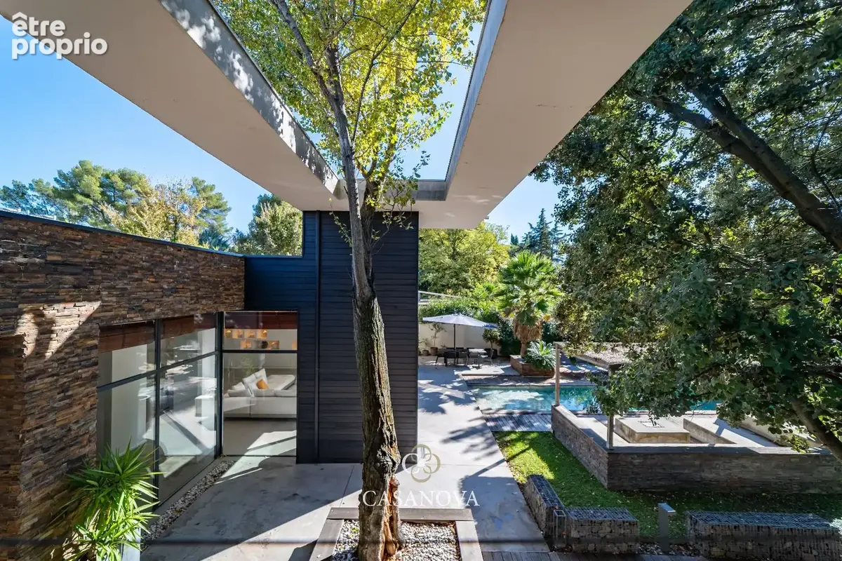 Maison d'architecte de 300 m² avec 5 suites, piscines, salle de sport, salle de cinema à Montpellier - photo 9