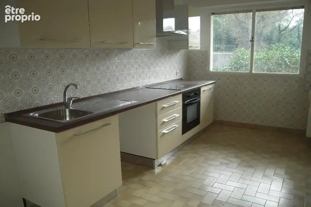 NICE OUEST Napoléon III : Standing Piscine Appartement 37m2 Parking Cave Calme - photo 5