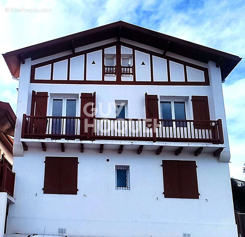 Appartement à URRUGNE