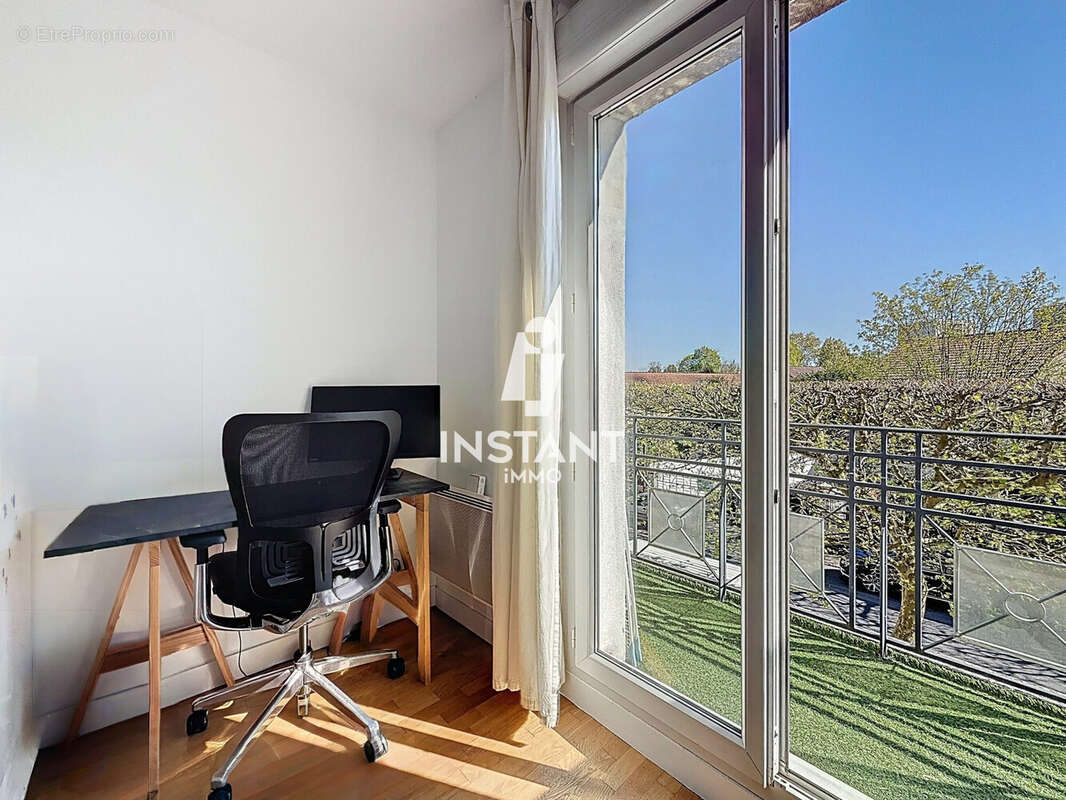 Appartement à BRY-SUR-MARNE