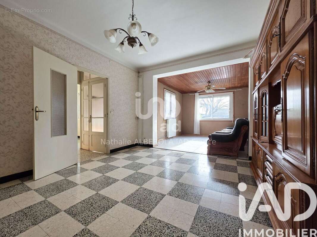 Maison 100 m² à Villedaigne  - photo 7