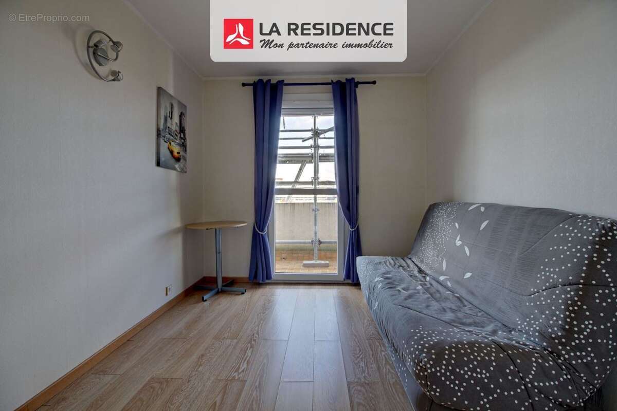 Appartement à LES MUREAUX