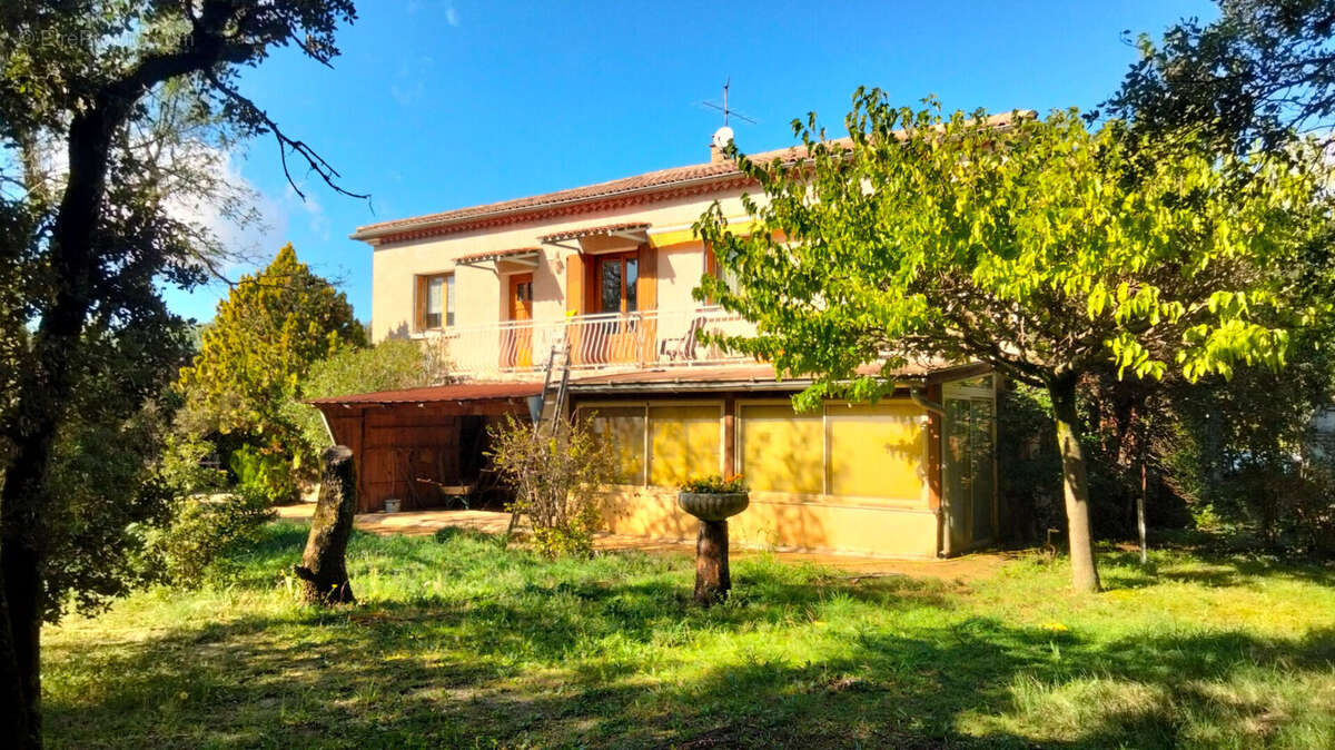 Maison à GRILLON