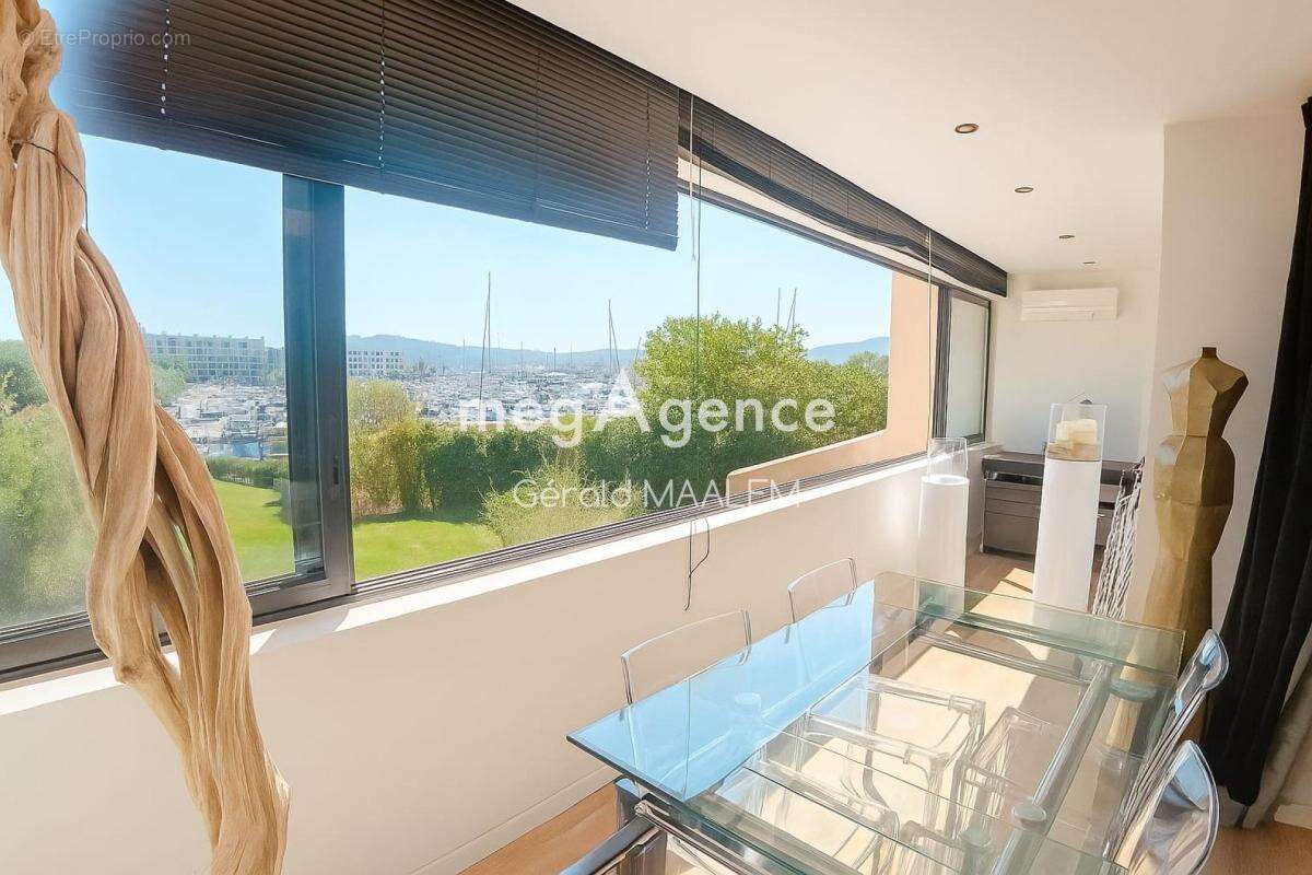 Appartement de 93m2 aux Marines de Cogolin - photo 7