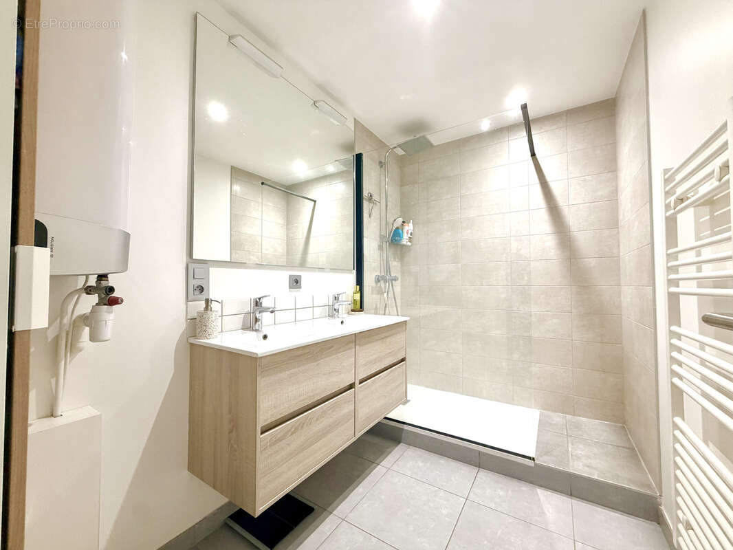 Appartement à CHESSY