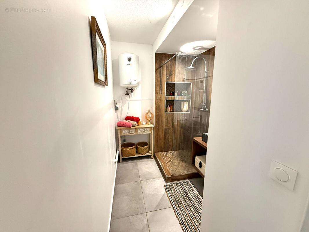 Appartement à BAIE-MAHAULT