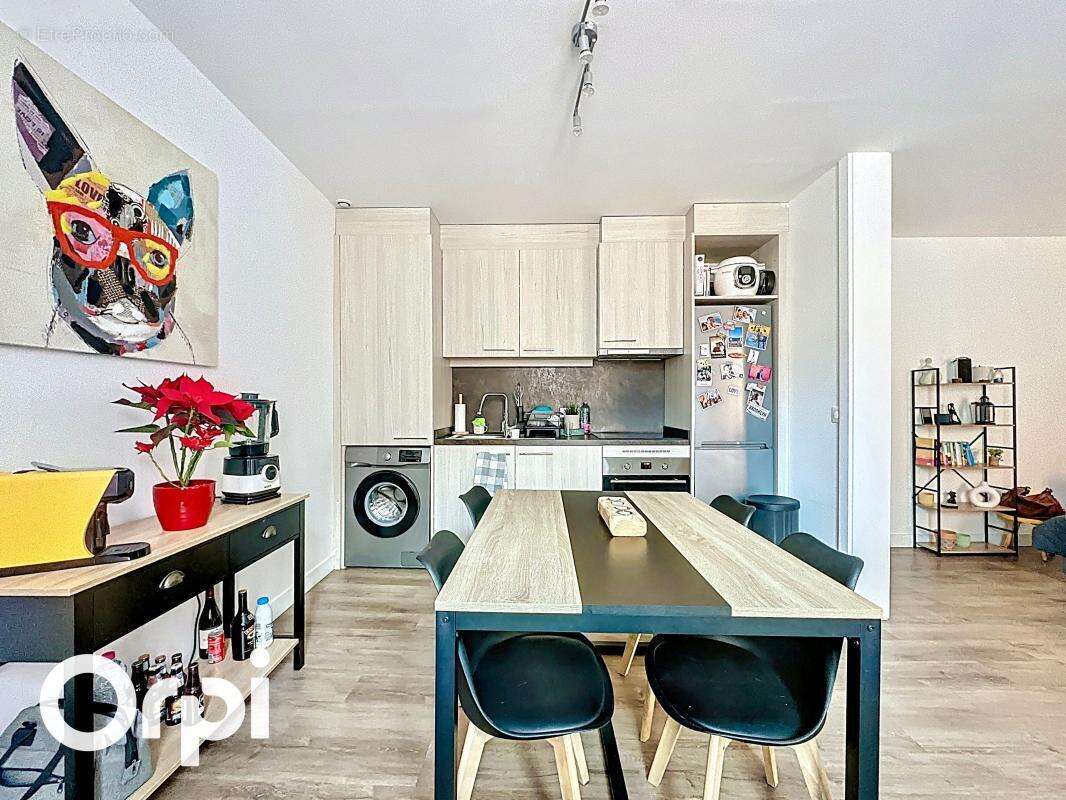 Appartement à SAINT-MARTIN-DU-VAR
