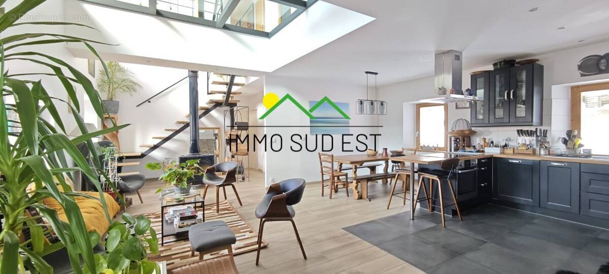 Maison à BOURG-SAINT-MAURICE