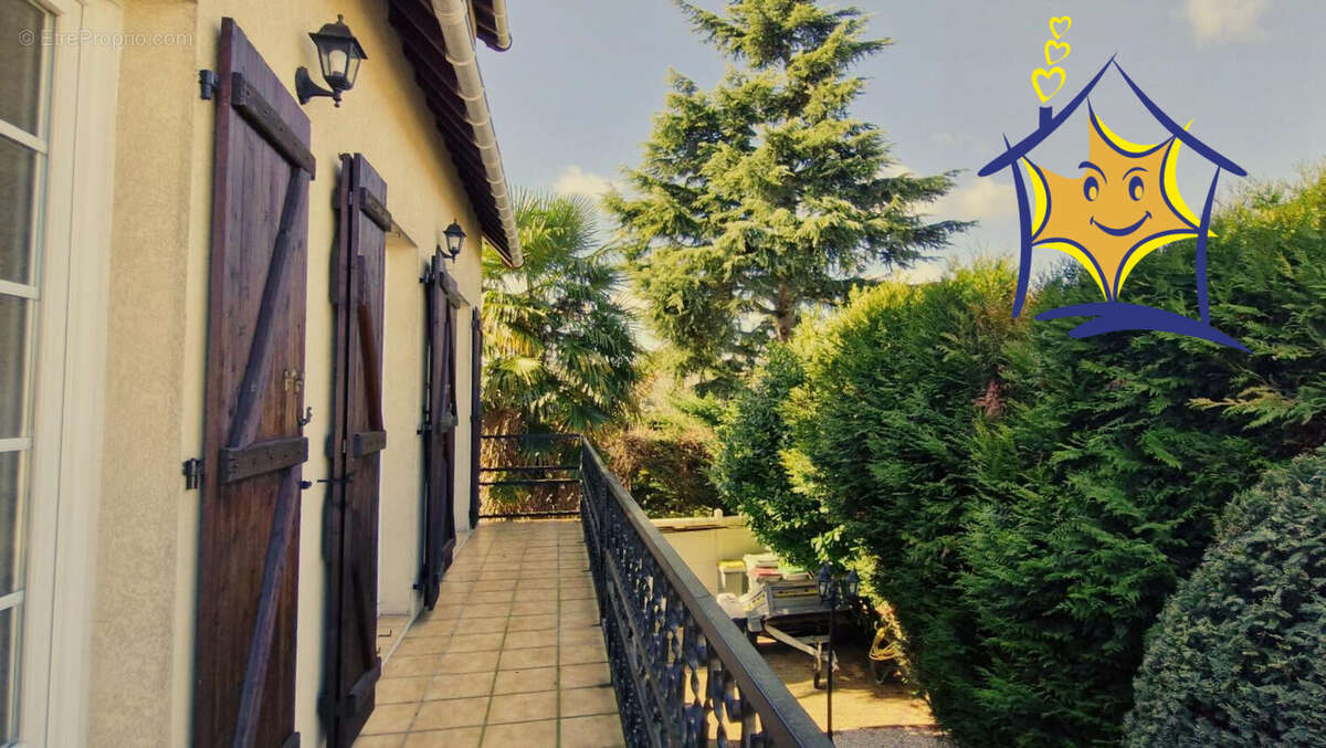 Maison à VIRY-CHATILLON