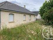 Maison à MONCETZ-LONGEVAS