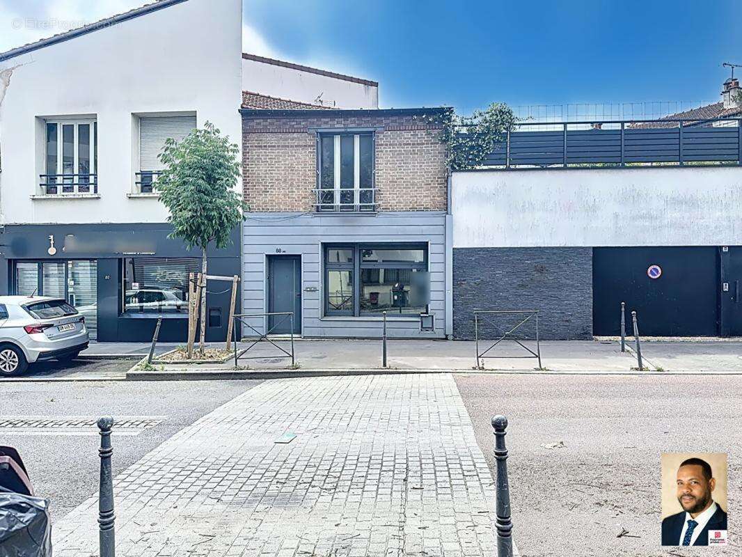 Maison à LES LILAS