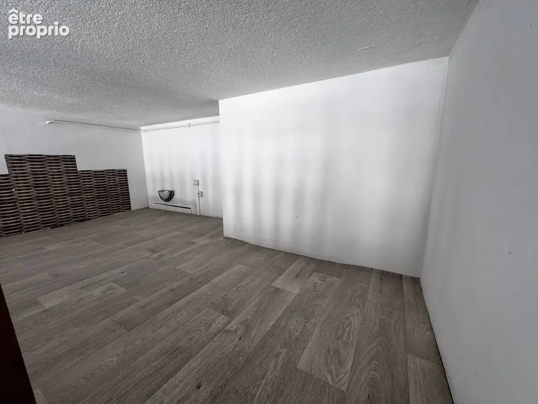 À vendre   Appartement 1 pièce d'environ 32 m2 avec mezzanine de 5,85 m2   Bordeaux Saint-Genès Victoire - photo 4