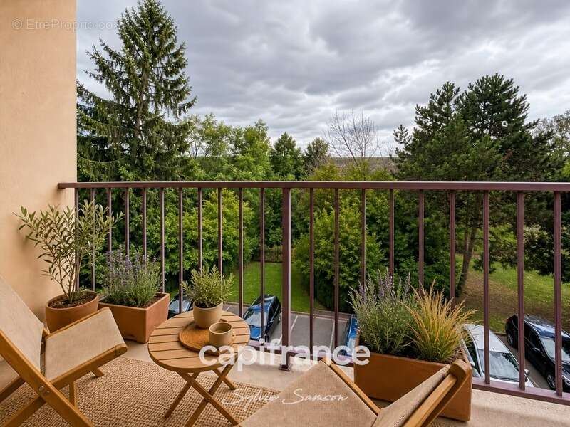 Appartement à BONNIERES-SUR-SEINE