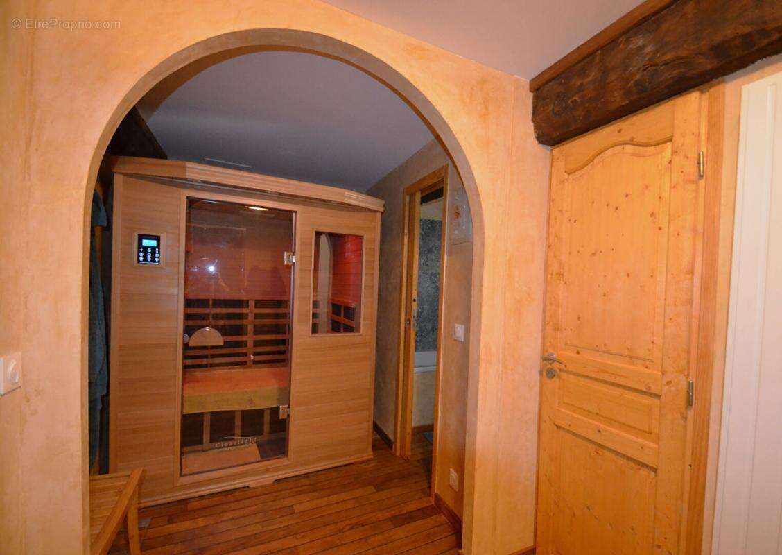 Chevinay Demeure atypique  297 m2 habitable - photo 13