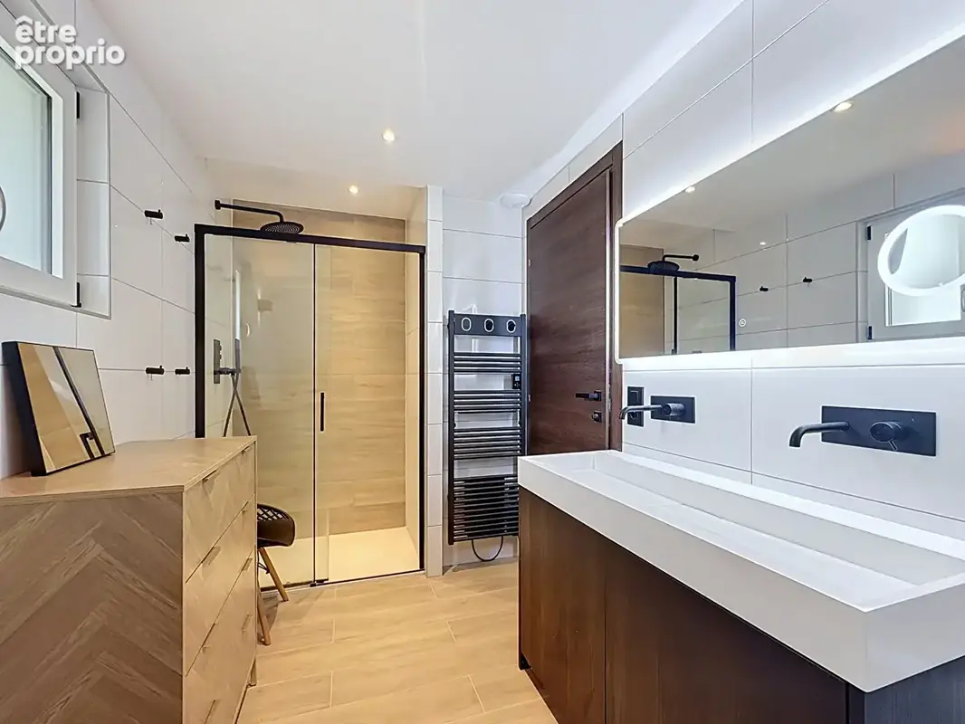 Maison rénovée avec vue imprenable et T2 indépendant à Poisy - photo 13