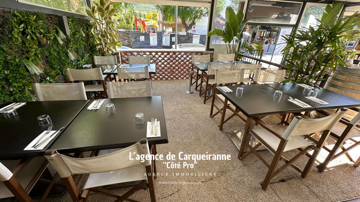 Commerce à CARQUEIRANNE