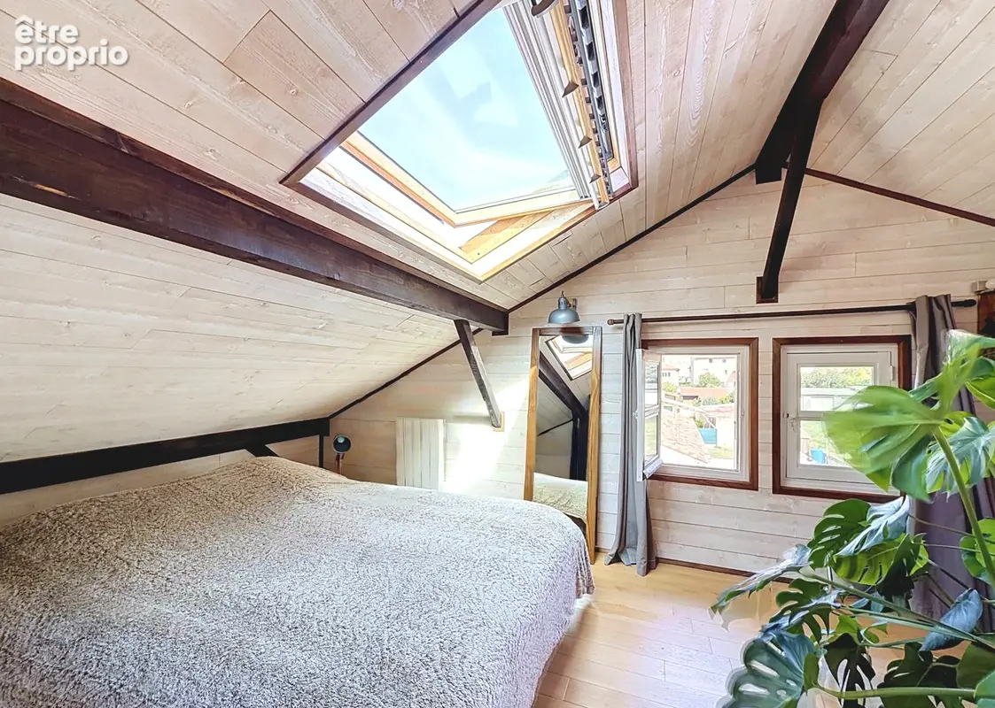 Chalet savoyard de 168m² - Drôme des colines - Saint Uze - photo 12