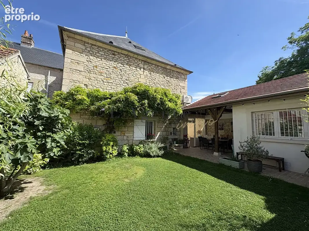 Maison en pierre 210 m² - photo 3