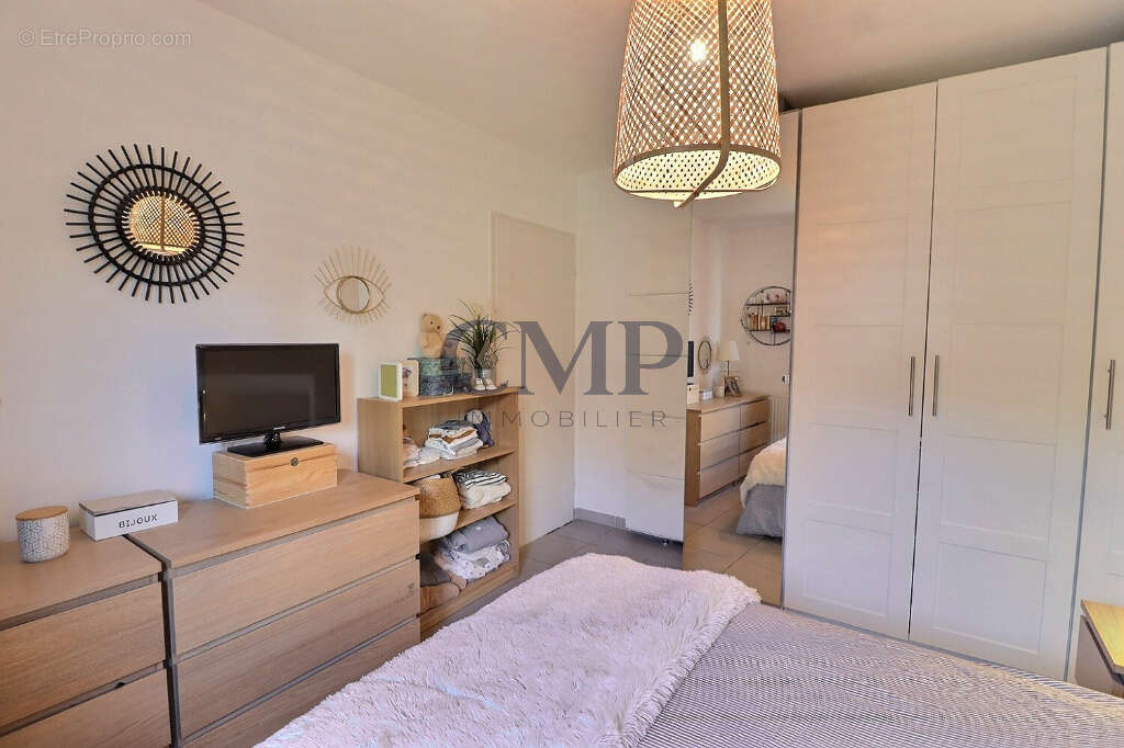 Appartement à CASTELNAU-LE-LEZ