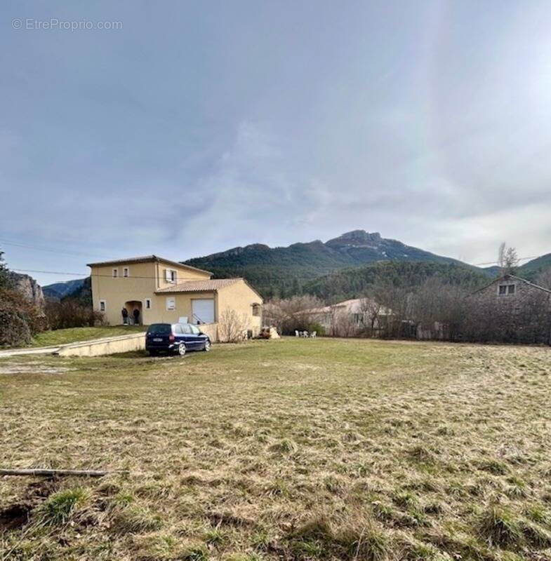 Maison à CASTELLANE