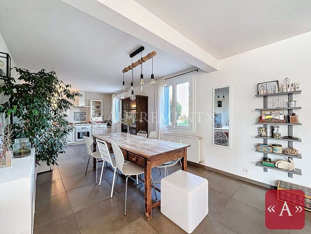 Maison à MONTASTRUC-LA-CONSEILLERE