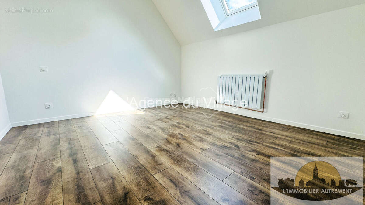 Maison à SAINTE-GENEVIEVE